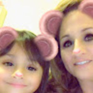 Meet your Posher, Claudia